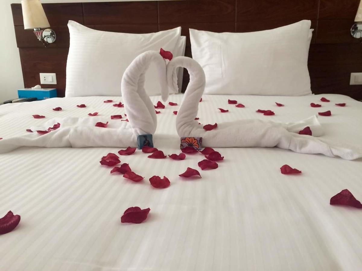 Hotel Bella Riva Kinşasa Dış mekan fotoğraf